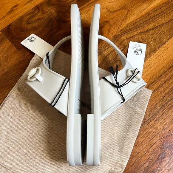 Gucci Hourse Bit thing sandals, NEW - Picture 9 of 12